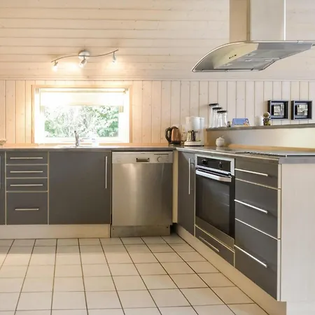 Four-bedroom In * Хеммет