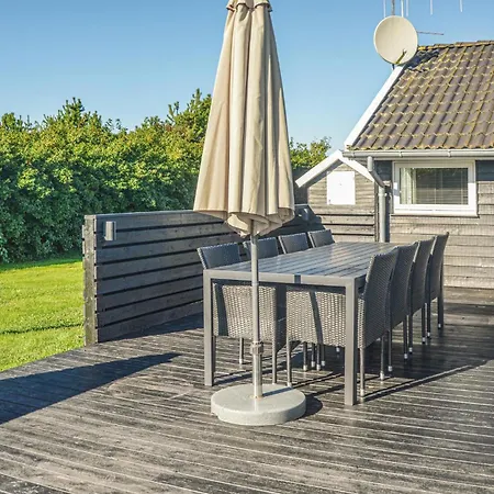 4 Bedroom Amazing In Hemmet