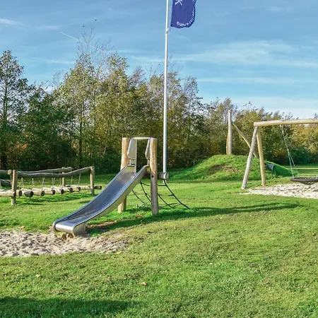 Four-bedroom In * Хеммет