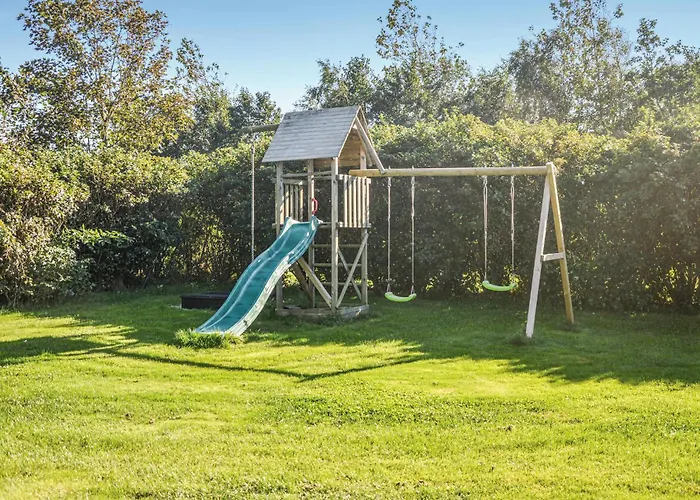 Four-bedroom In Vakantiehuis